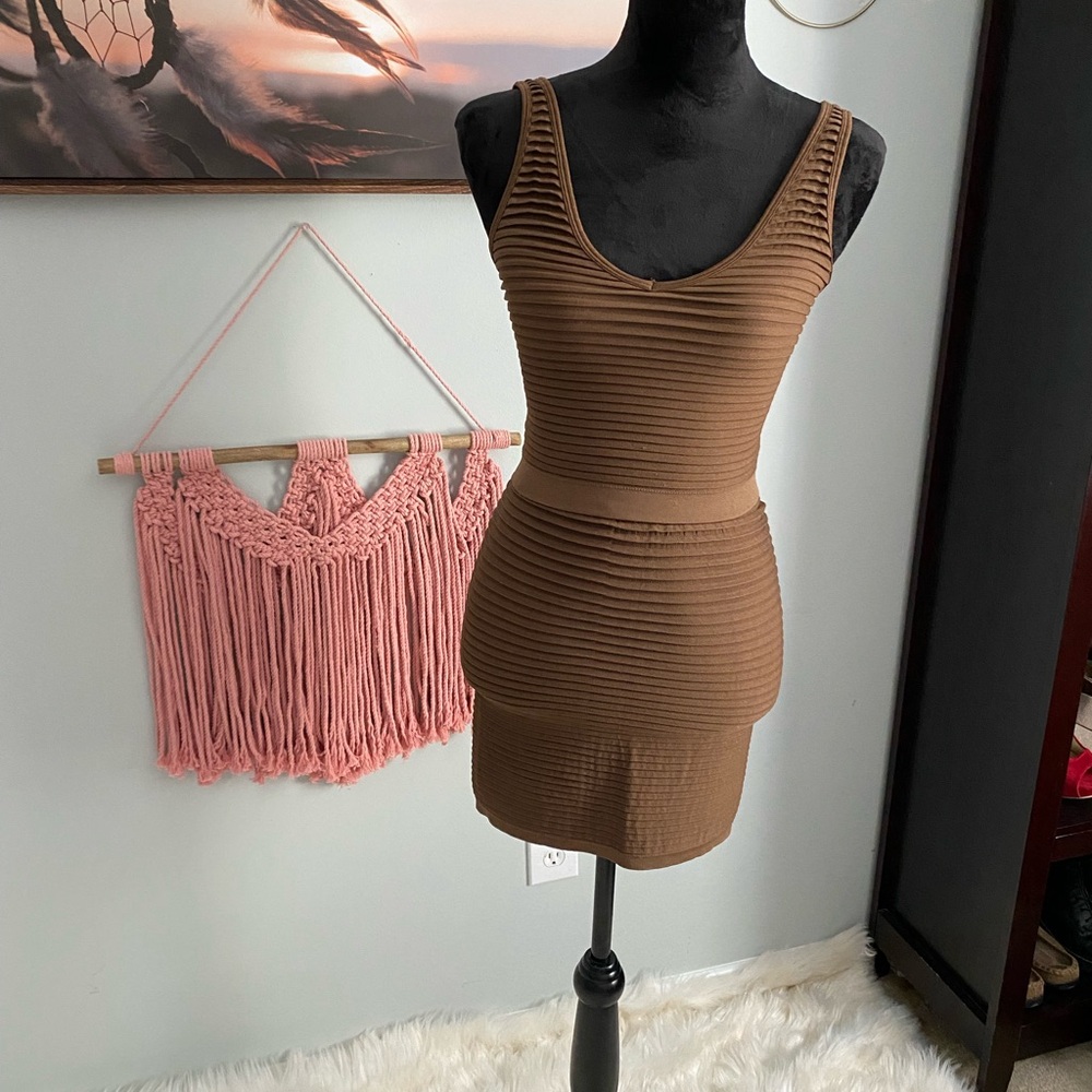 Aura brown 2pc set.
